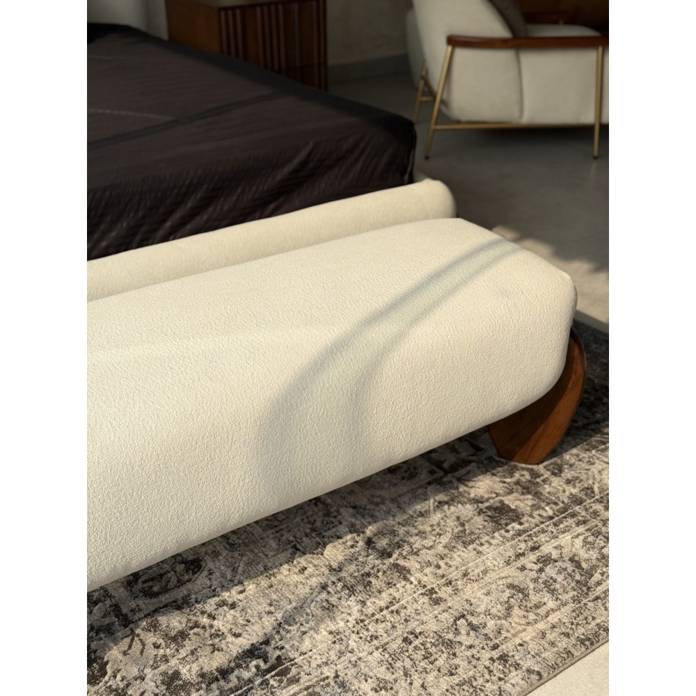 WELCO - White Boucle with Boomerang Legs Bedroom Set - Image 5