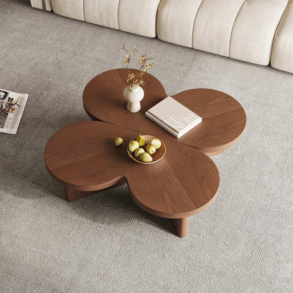 WINK - Flower Shape polish finish Coffee Table Set