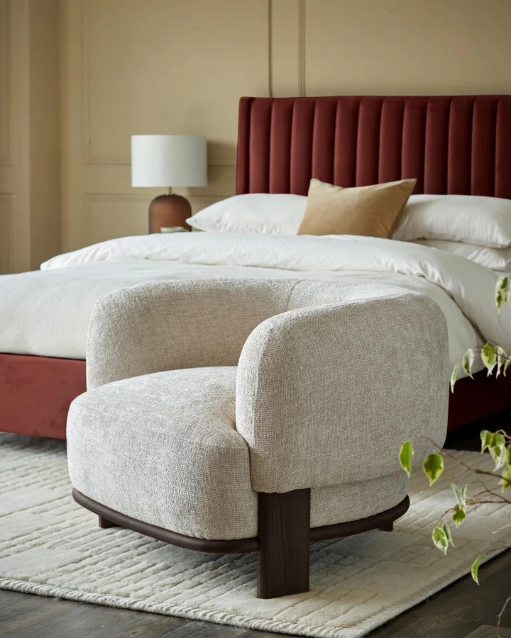 JADE – Sculpted Accent Sofa Chair - Image 4